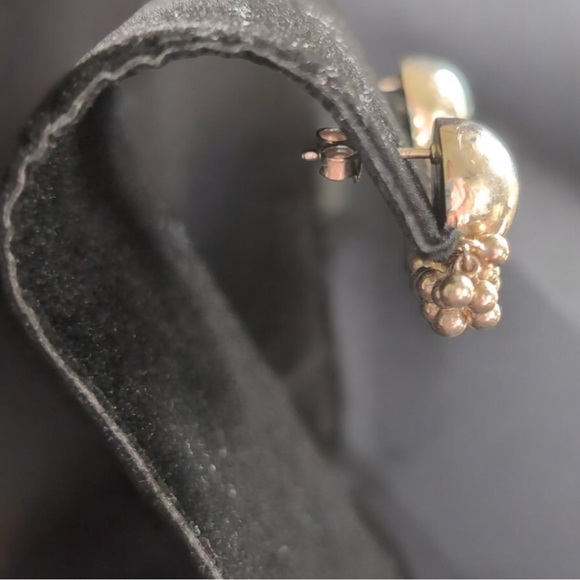 Vintage India Indian Pierced Sterling Silver Earrings - Picture 3 of 4